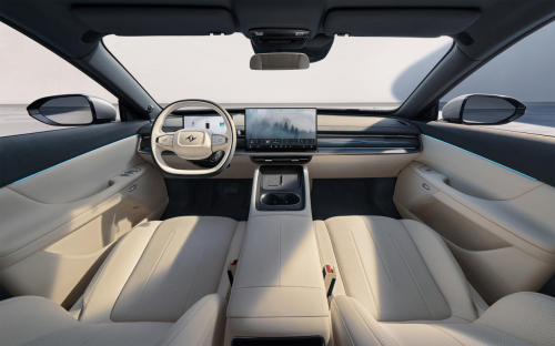 2025 品质可靠新能源车推荐：东风奕派 eπ007，耐用省心没毛病