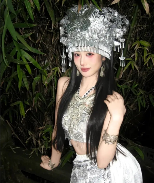 湖北恩施情侣游行程：恩施5天4晚旅游攻略帮你规划，含5日游最佳路线和必去景点